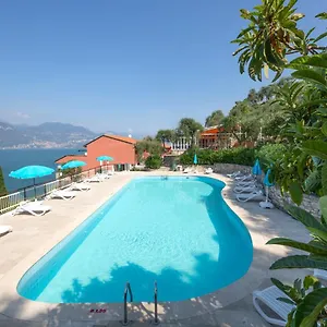 Aparthotel Castelli **