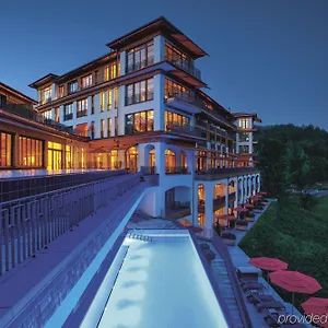 Hotel Schloss Luxury Retreat & Cultural Hideaway *****