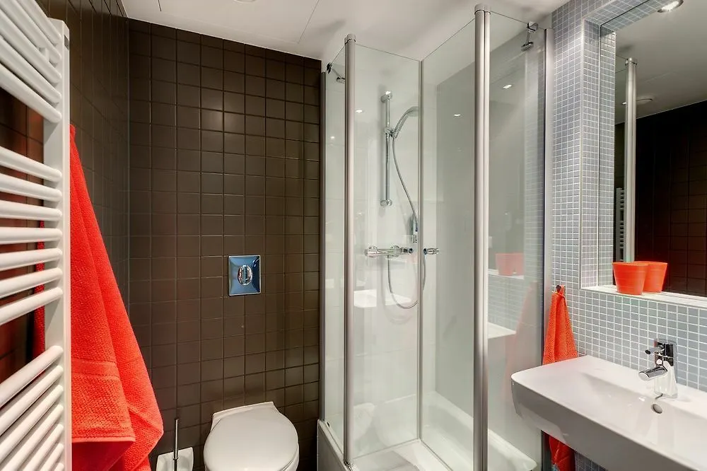 MEININGER Hotel Berlin Airport Deutschland
