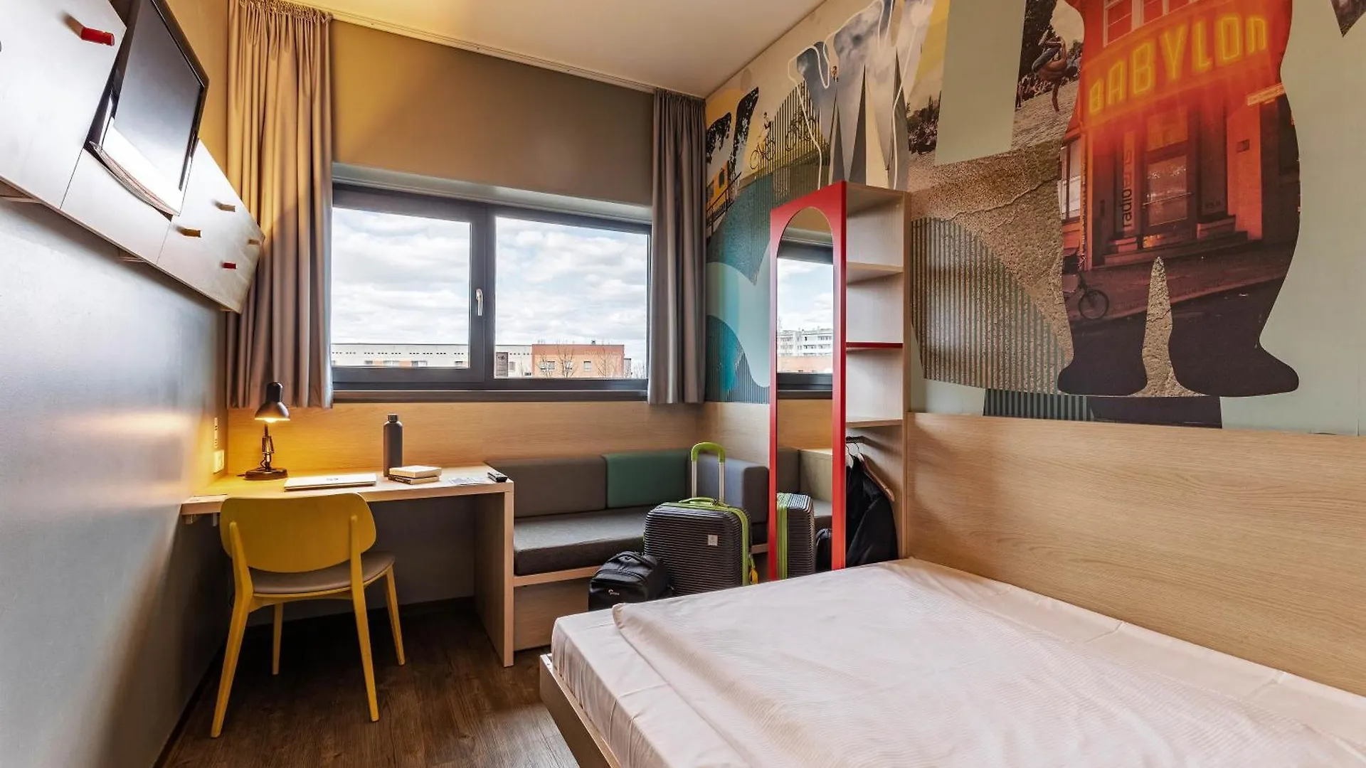 Meininger Hotel Berlin Airport